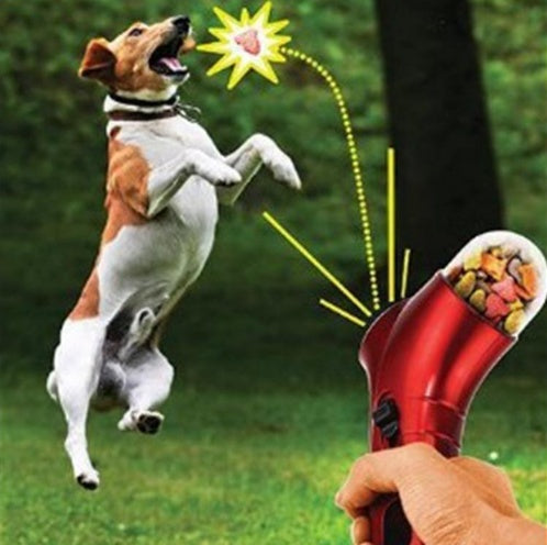 Distributeur Catapulte de Croquettes